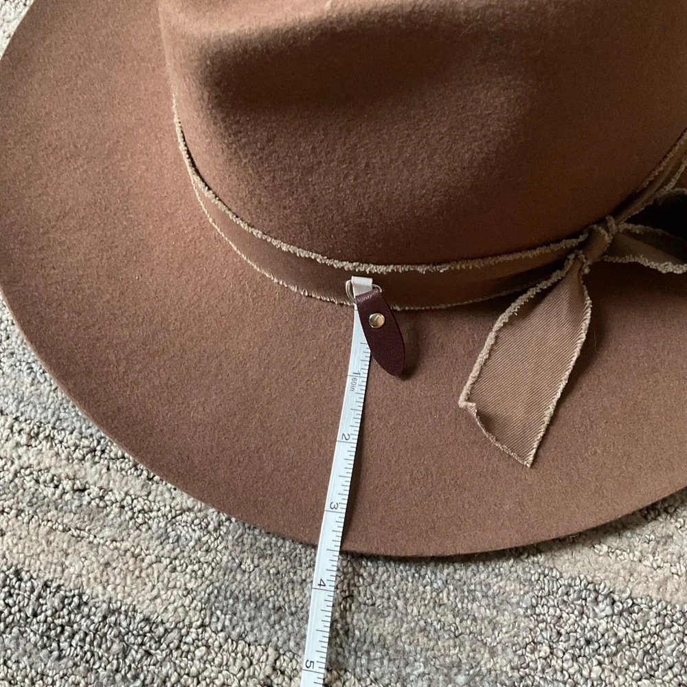 Olive&Pique - Brown Women's Wide Brim Fedora Hat - Picture 4 of 5